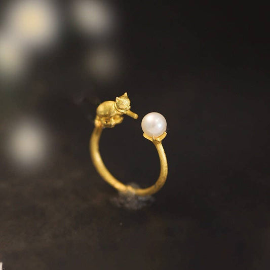Cute Gold Cat Stackable Ring in 925 Sterling Silver, Pearl: Gold